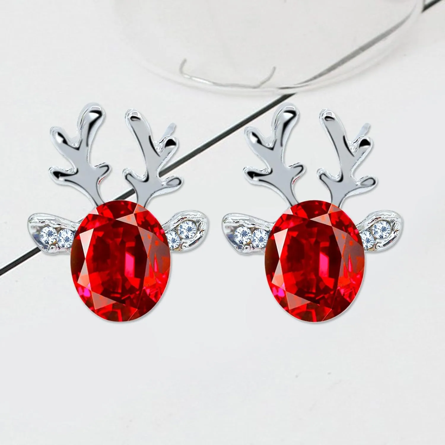 Earrings for Women HoopsDiamond Stud Earrings for Women Cute Heart Hypoallergenic Stud Earrings with Cubic Zirconia Gold Earrings Inspirational Design Fashion Oval Earrings
