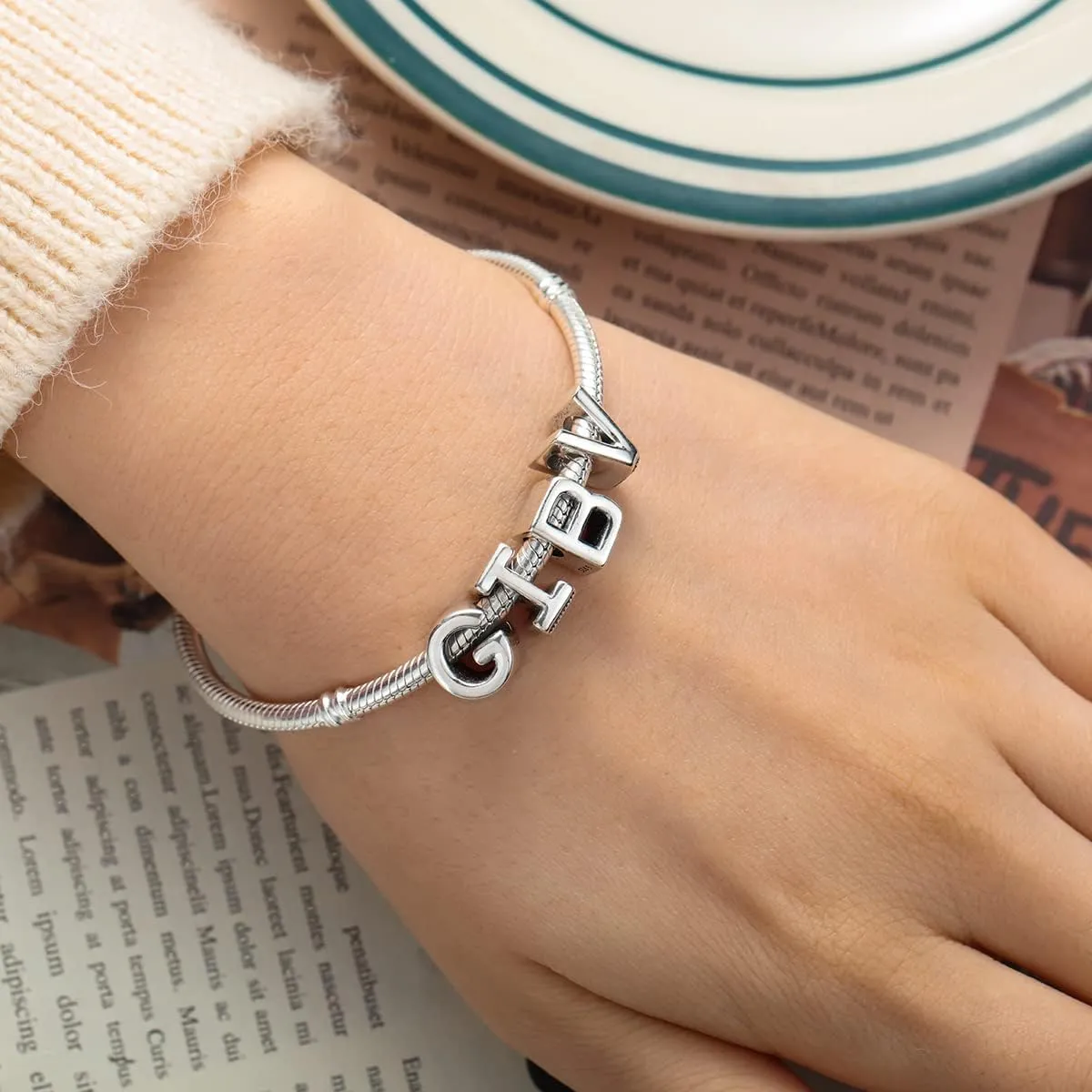 Initial Charms Fits Pandora Bracelet S925 Sterling Silver LetterCharms for Bracelets Alphabet A-Z Letters Bead Bracelet for Women Birthday Ceremony Charm Bracelets Necklace Pendent Anklet DIY Jewelry