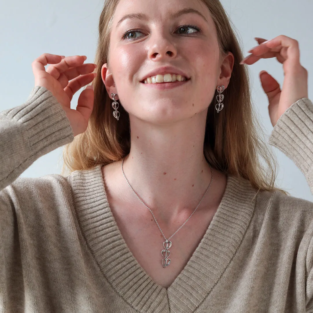 Lumoava Bud Earrings