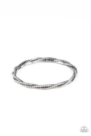 Paparazzi Bracelet ~ Glitzy Gleam - Black