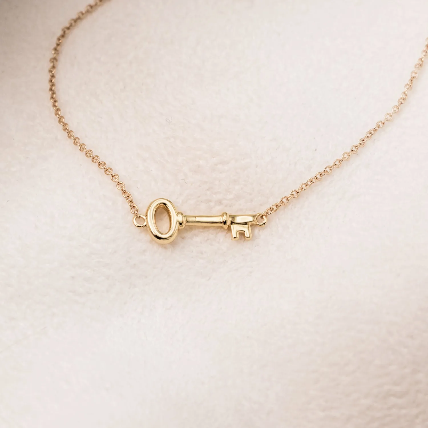 PETITE KEY BRACELET