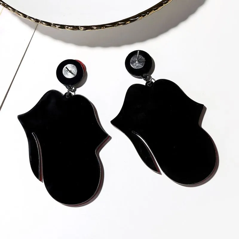 TEEK - Lick Kiss Earrings