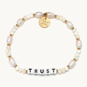 TRUST Bracelet - Freshwater Pearl