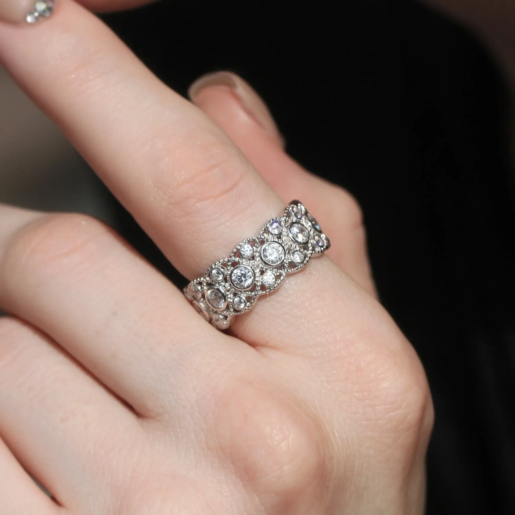 Vintage Elegance: 9mm Eternity Ring