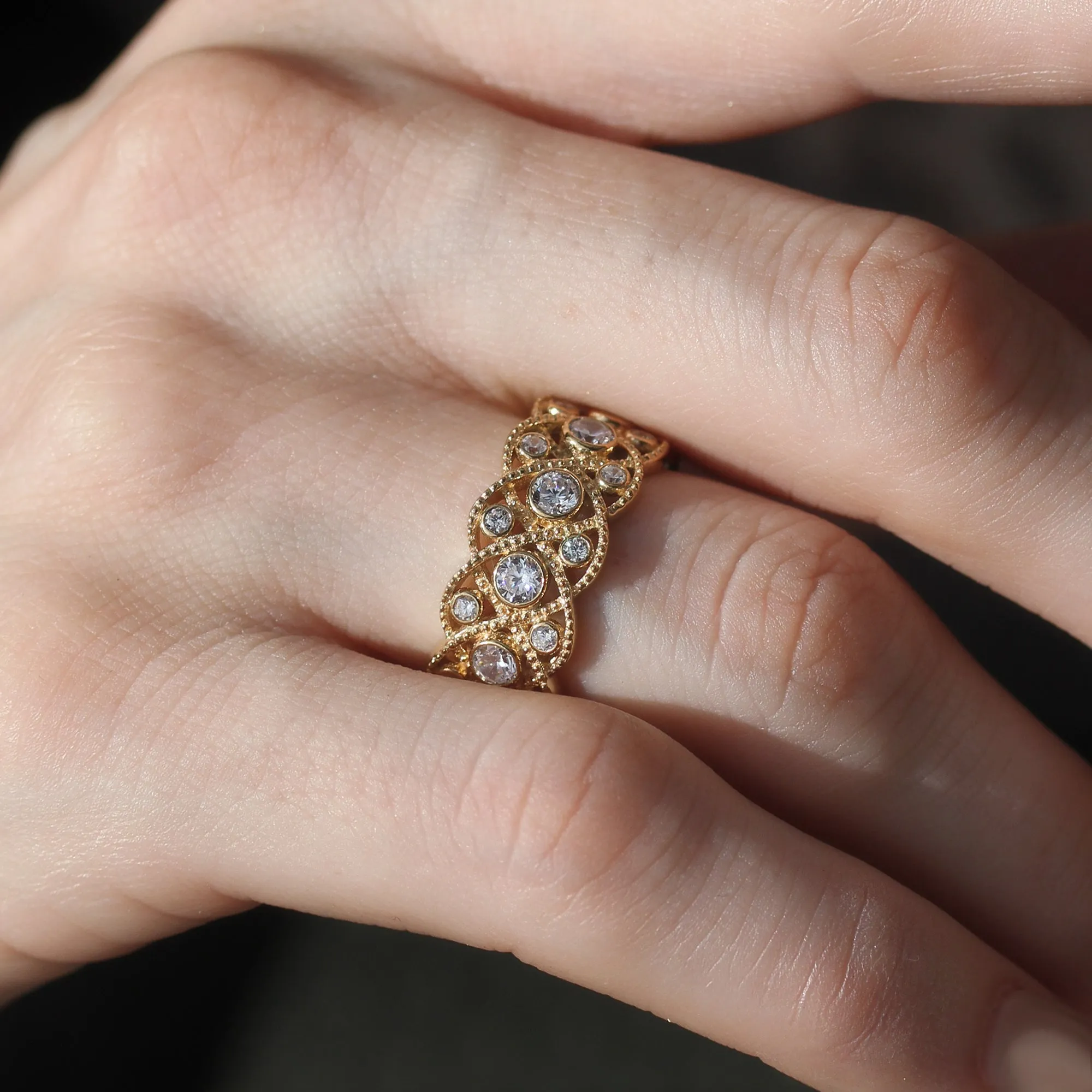 Vintage Elegance: 9mm Eternity Ring