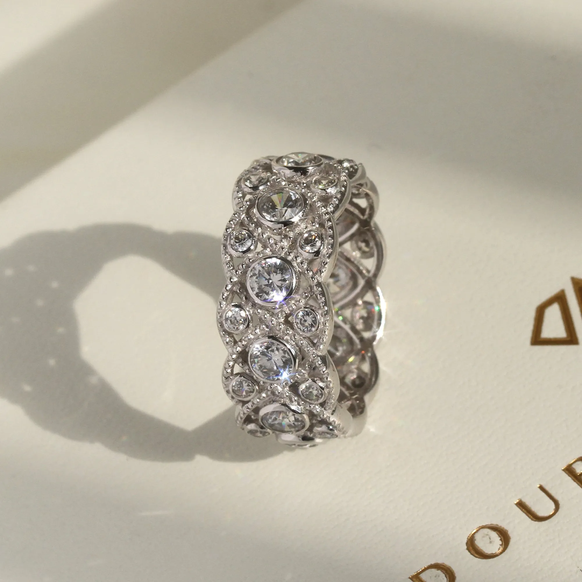 Vintage Elegance: 9mm Eternity Ring