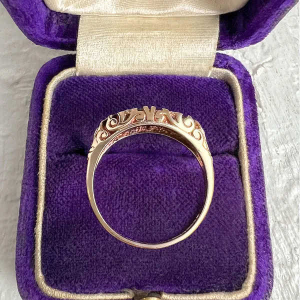 Vintage Sapphire & Diamond Ring